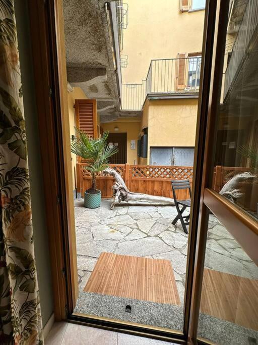 Appartamento A Luino Cavallotti25 エクステリア 写真